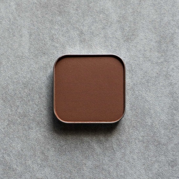 Seint Filly Eyeshadow - New in Package - Picture 3 of 3